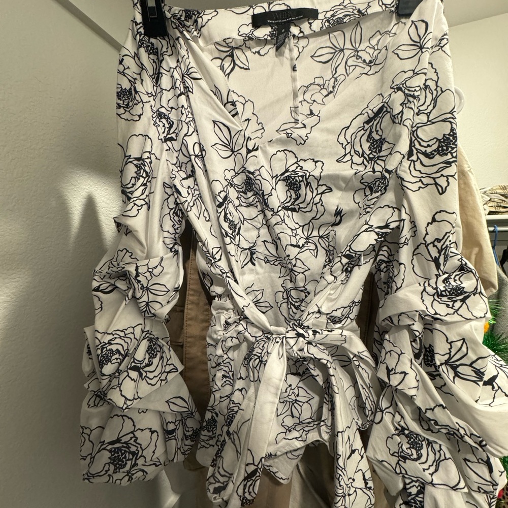 White House Black Market Blouse